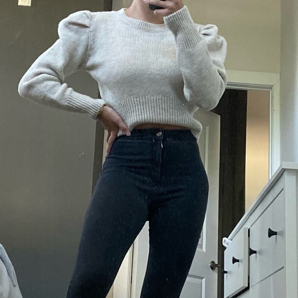 Pretty little thing sweater